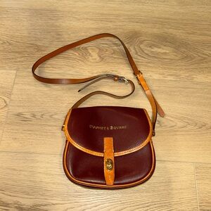 Dooney & Bourke Chestnut Leather Bag